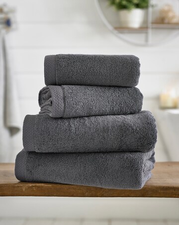 The Lyndon Company Luxury Egyptian Spa 700GSM Towel