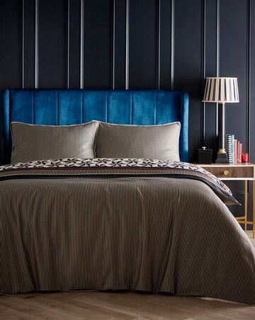 Laurence Llewelyn-Bowen Hero Duvet Cover Set