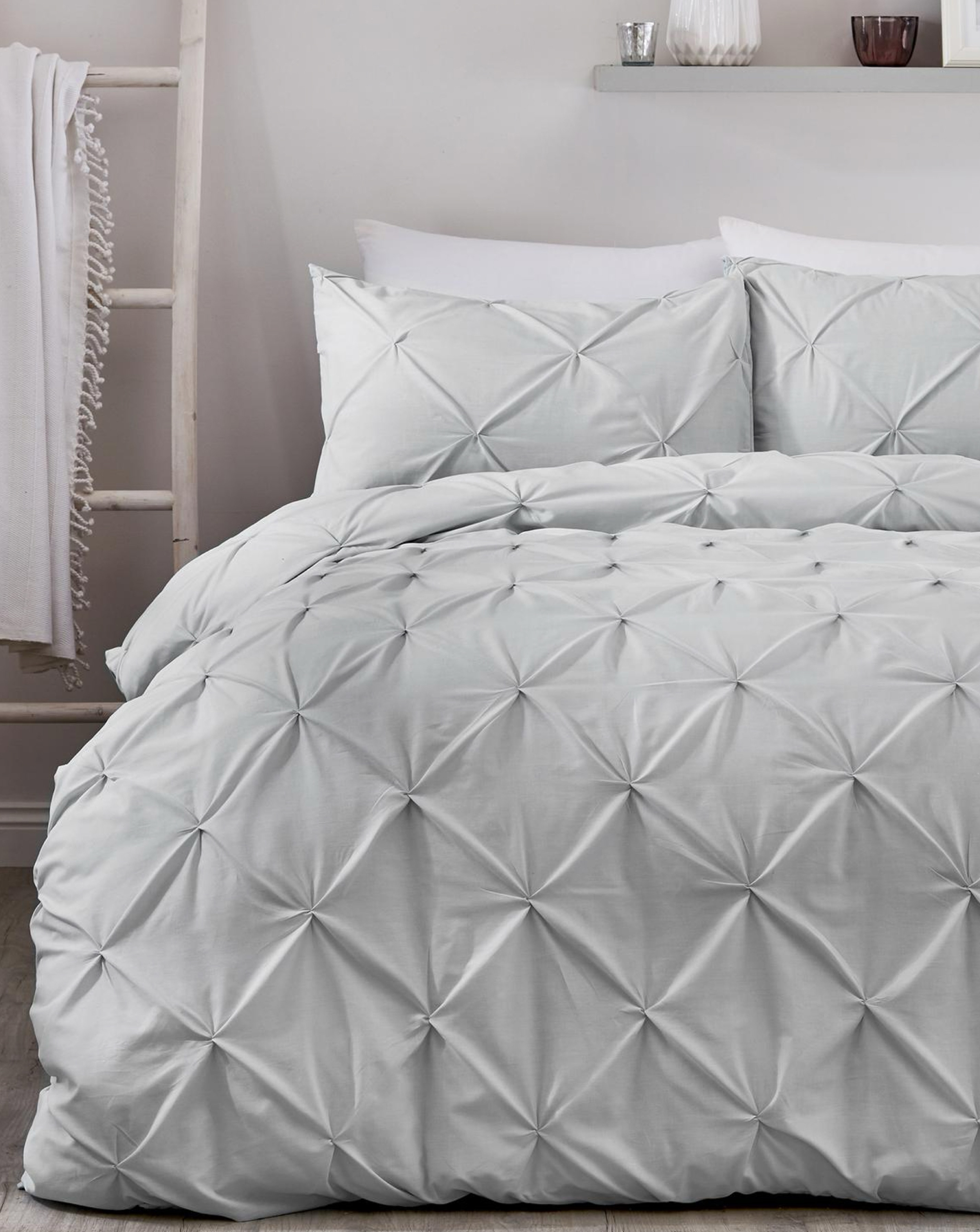 New In - Serene Lara Duvet Cover Set