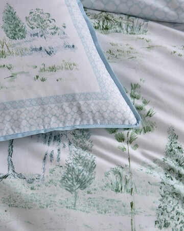 Appletree Willow Tree Scene Duvet Cover Set
