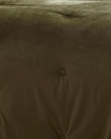 Appletree Austell Velvet Bedspread