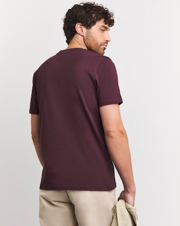 Lyle & Scott Burgundy Classic Short Sleeve T-Shirt - Burgundy