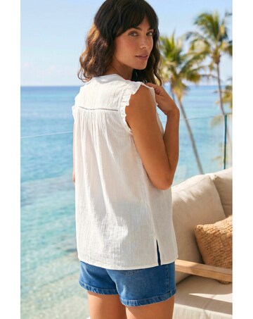 Roman Floral Embroidered Blouse