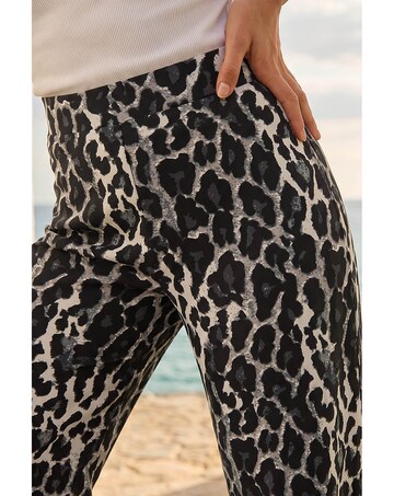 Roman Animal Print Stretch Trouser