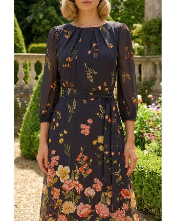 Roman Border Print Pleated Midi Dress
