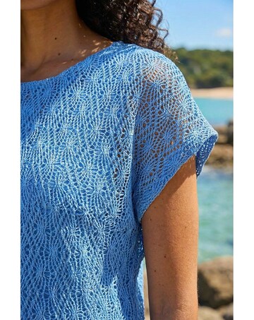 Roman Lace Overlay Stretch Top