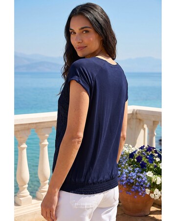 Roman Lace Front Top