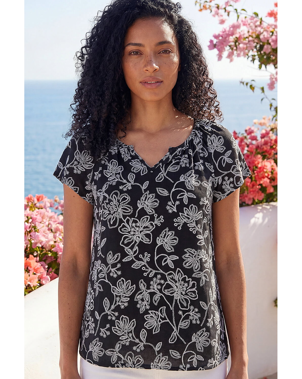 Roman Textured Print V-Neck Vest Top