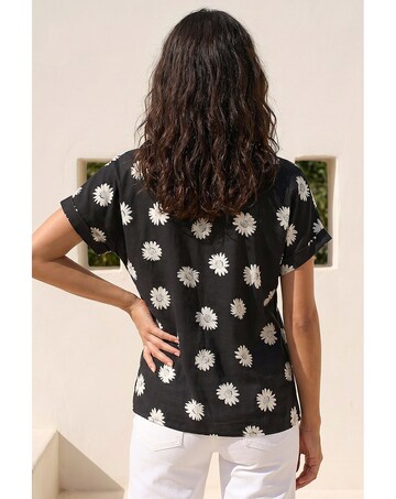 Roman Daisy Print Pleat Front Top