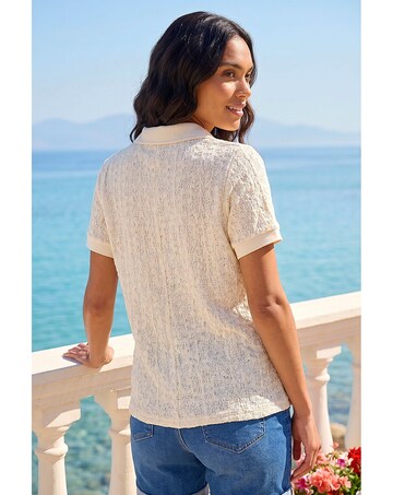 Roman Textured Collar V-Neck Top