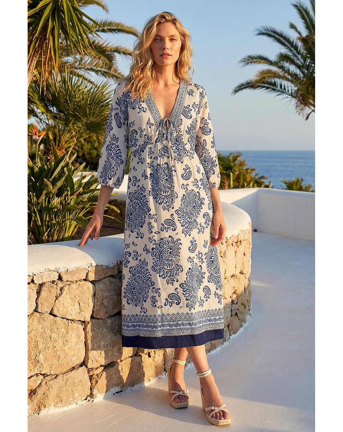 New In - Roman Border Print V-Neck Midi Dress