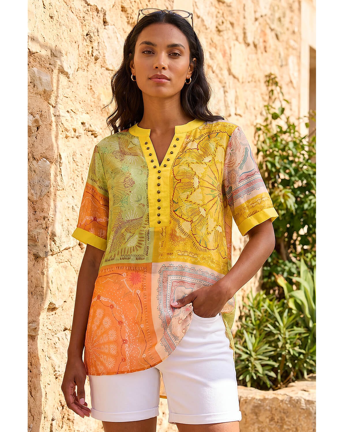 New In - Roman Patchwork Print Top