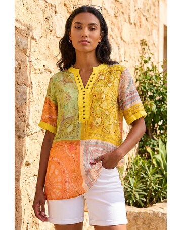 Roman Patchwork Print Top