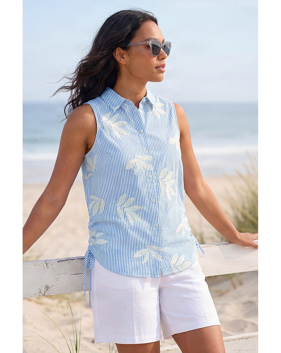 New In - Roman Stripe Leaf Button Up Blouse