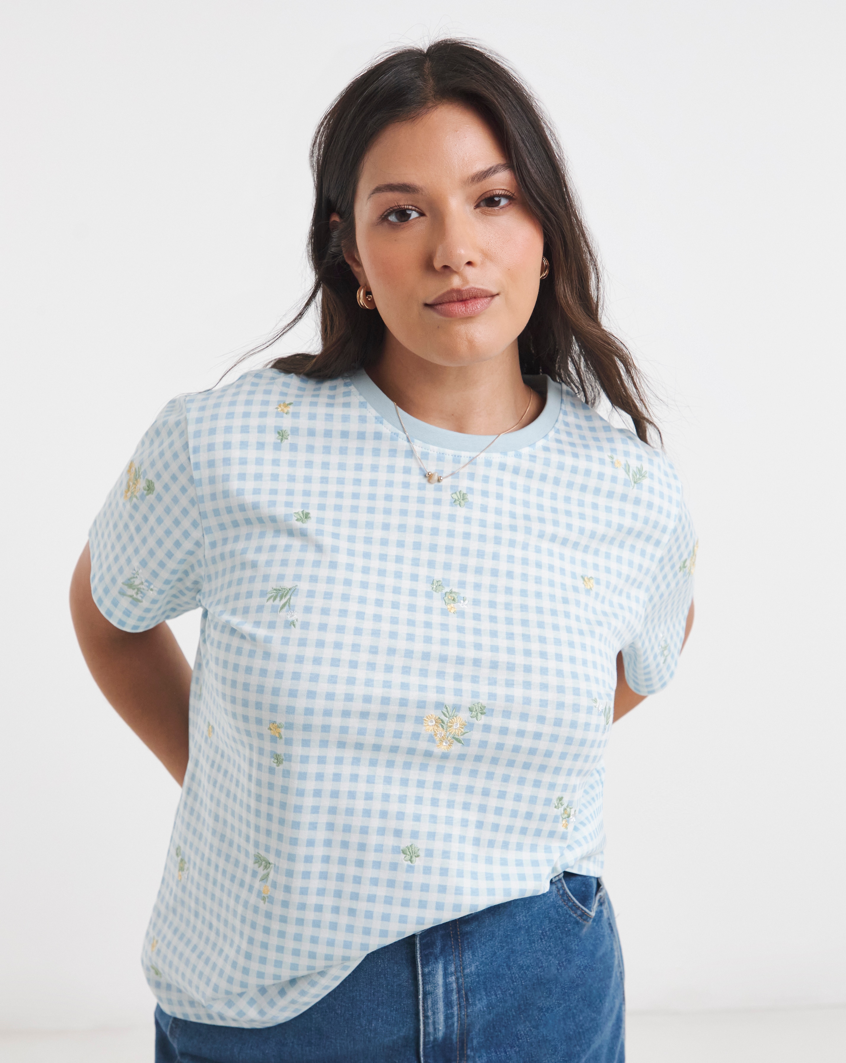 New In - Ditsy Floral Embroidered Tee