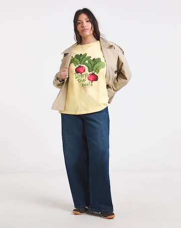 Lemon Beetroot Graphic T-Shirt