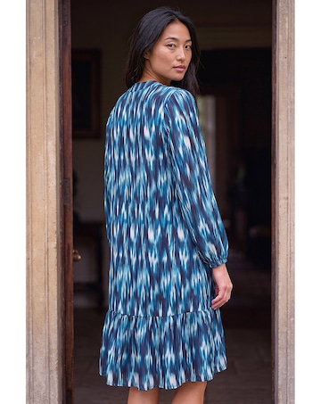 Roman Petite Ikat Print Tiered Hem Dress