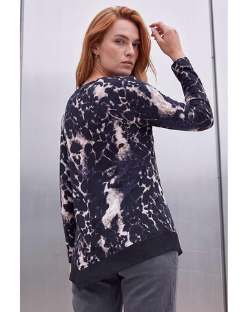 Roman Animal Print Chiffon Hem Top