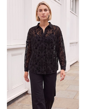 Roman Textured Floral V-Neck Top