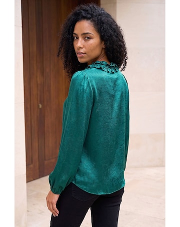 Roman Crinkle Satin Frill V-Neck Top