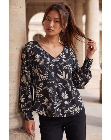 Roman Floral Puff Print Stretch Shirt