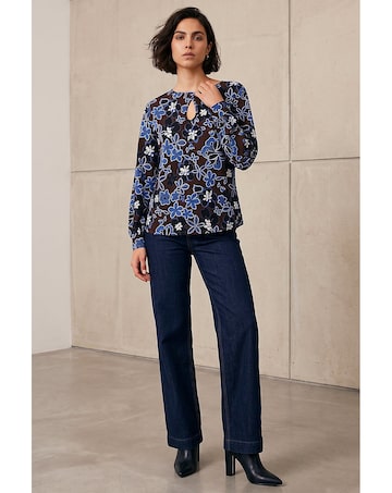 Roman Floral Puff Print Keyhole Top