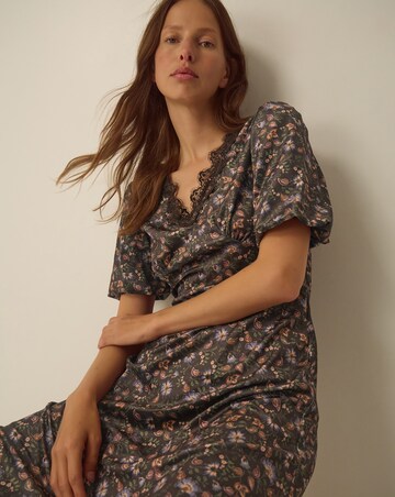 Monsoon Carly Floral Velvet Midi Dress