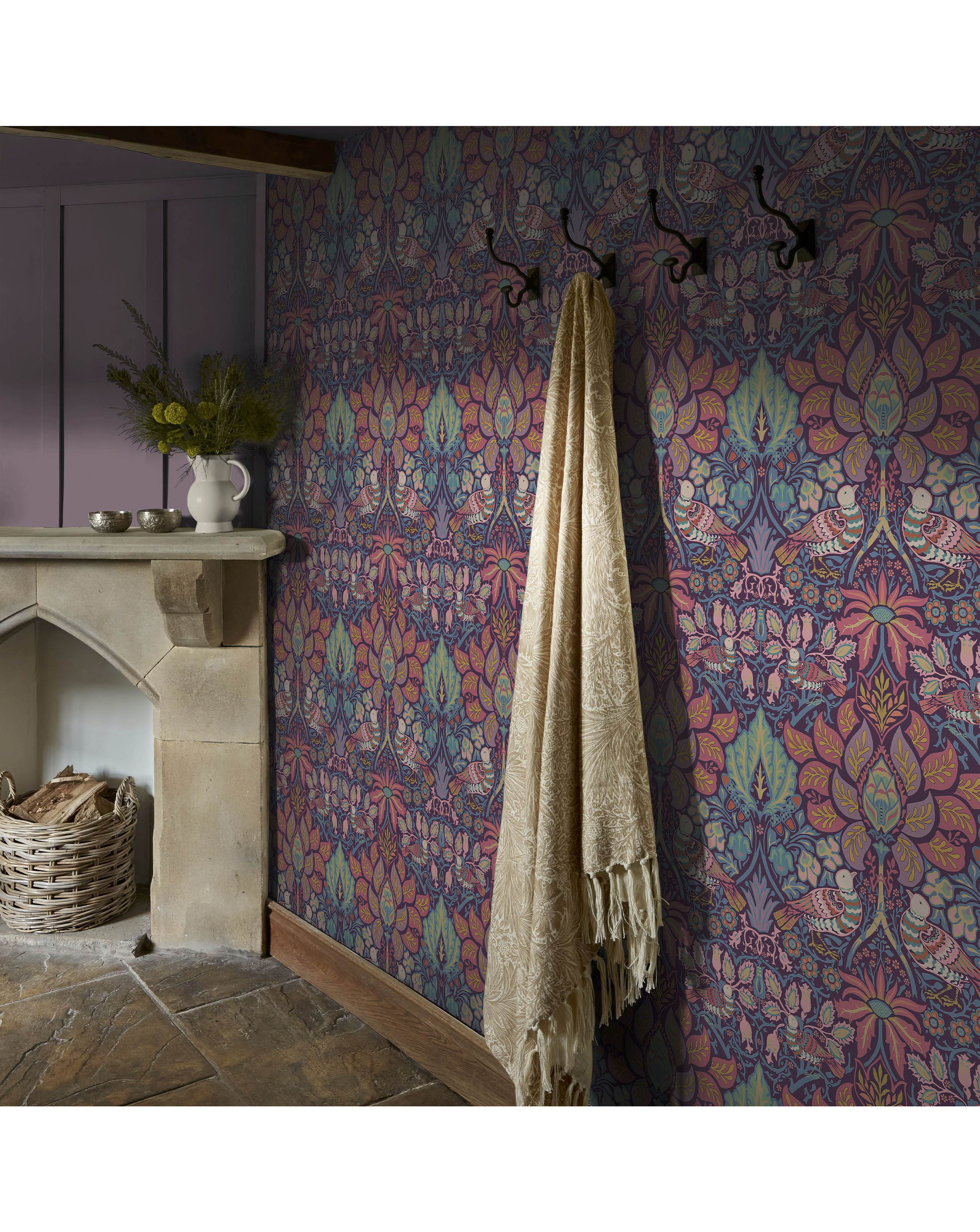 William Morris Dove&Rose Wallpaper