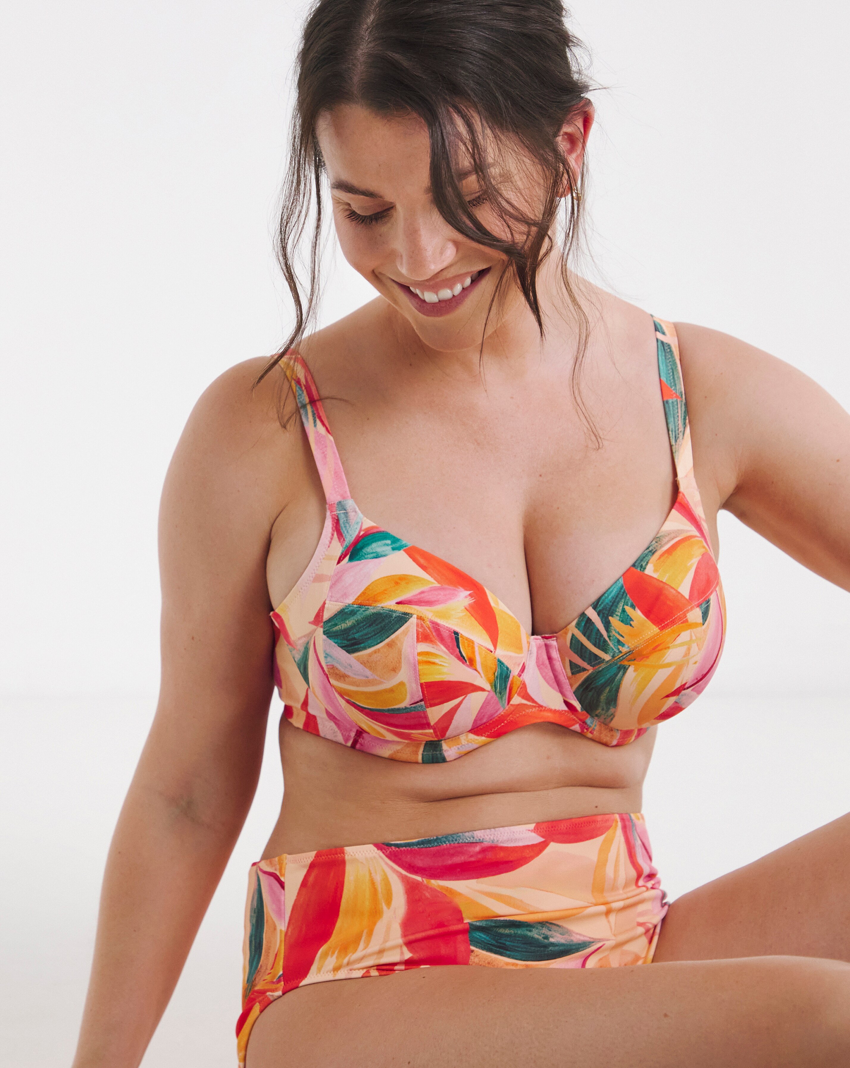 Elomi Sancho Beach Plunge Bikini Top