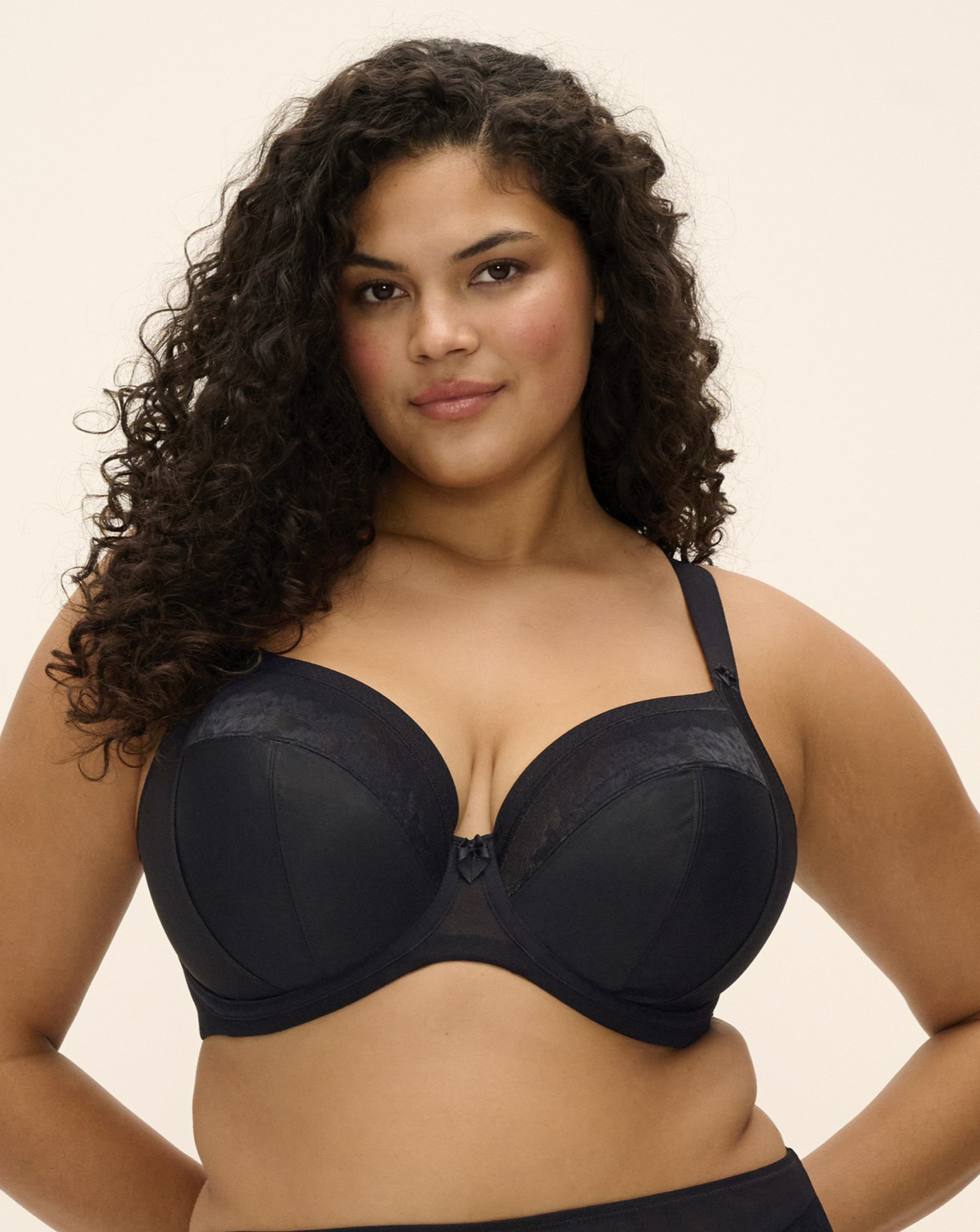New In - Elomi Nerina Plunge Wired Bra Black