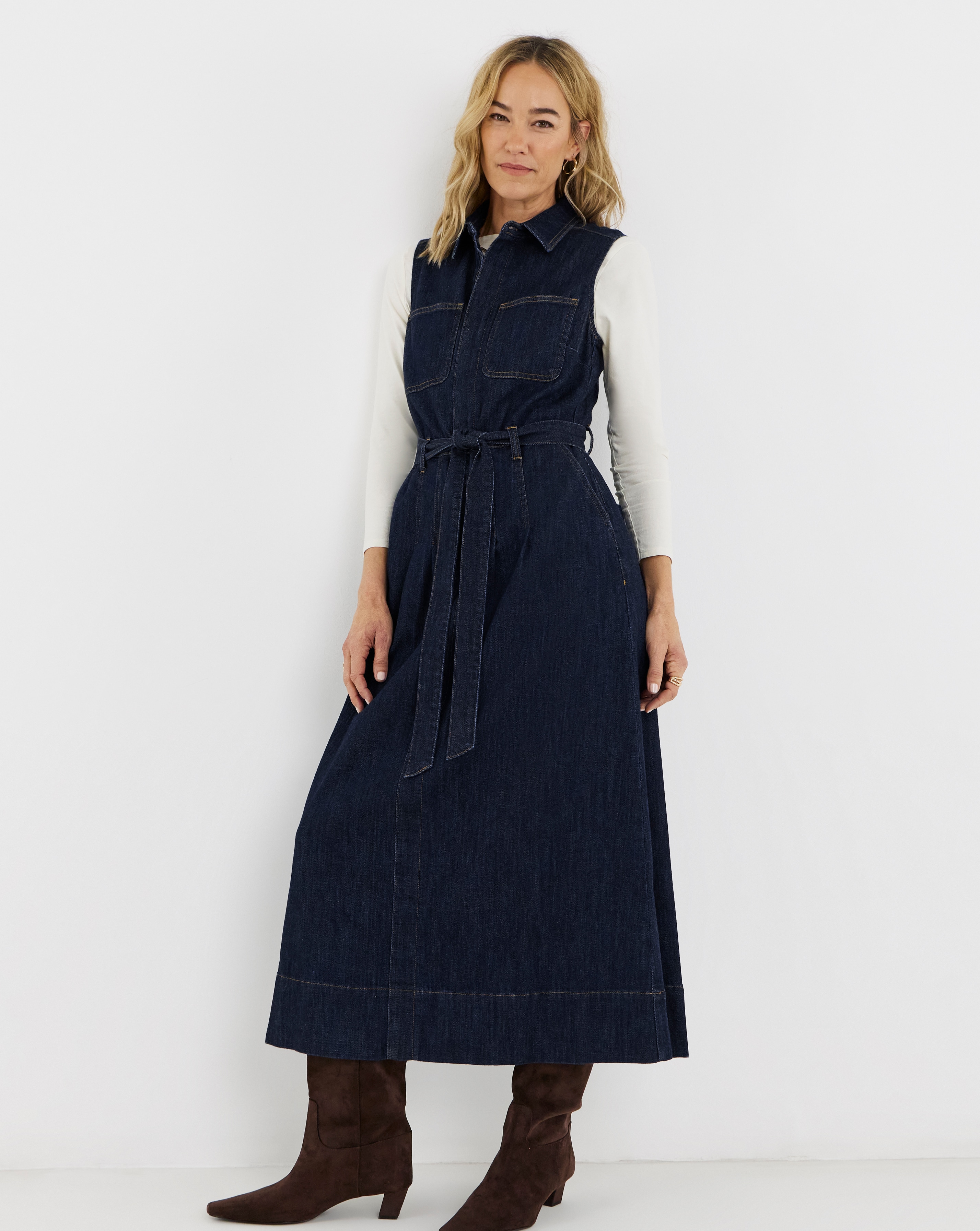 New In - Sleeveless Pocket Front Midaxi Dress