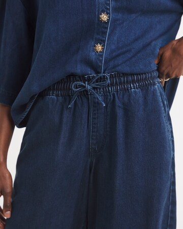 Blue Lyocell Jogger Shorts