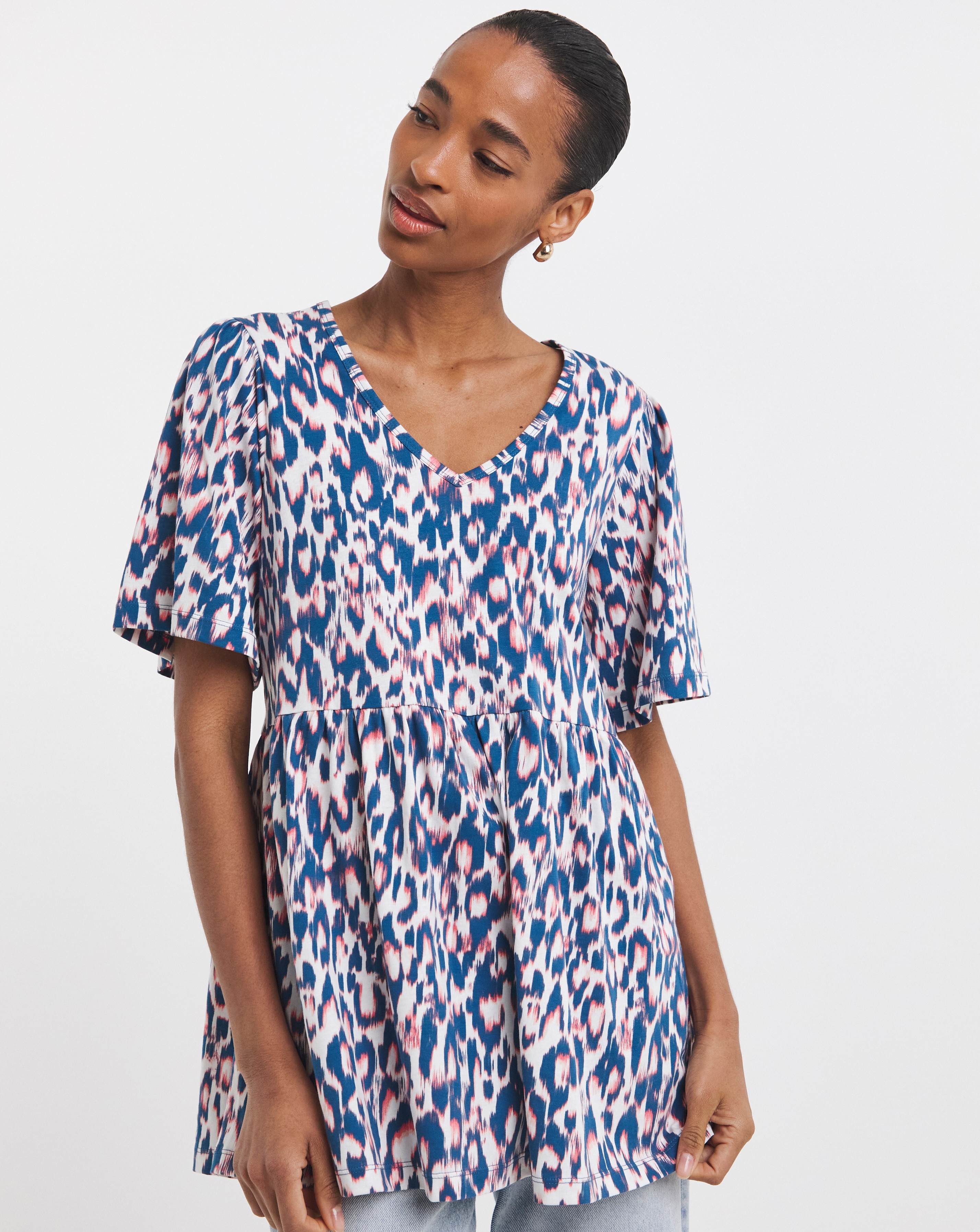 V Neck Peplum Hem Longline Top