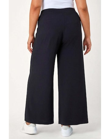 Roman Curve Elastic Waist Wide Trousers