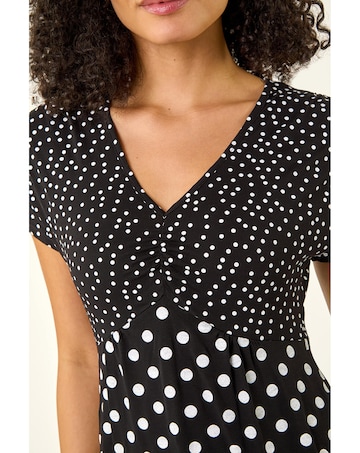 Roman Contrast Polka Dot Gathered Top