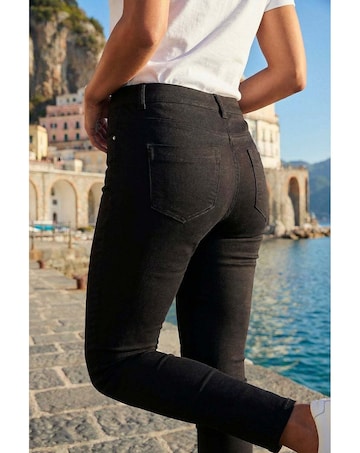 Roman Denim Cropped Jegging (29 Inch)