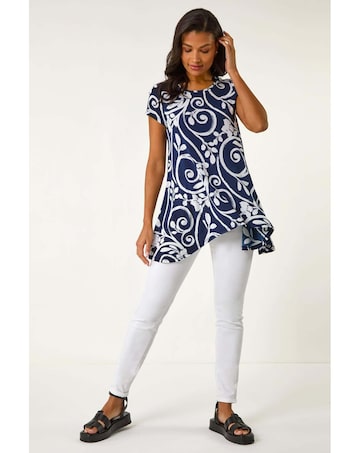 Roman Floral Print Hanky Hem Tunic Top