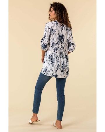 Roman Floral Print Notch Neck Top