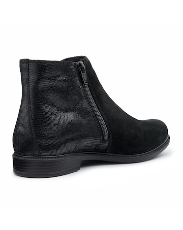 Hotter Tenby Wide Fit Chelsea Boot