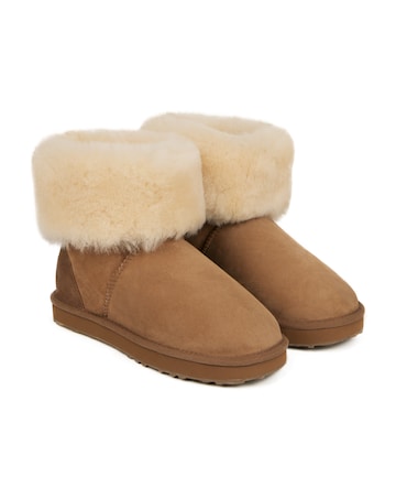 Just Sheepskin Ladies Cornwall Boot