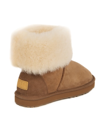 Just Sheepskin Ladies Cornwall Boot