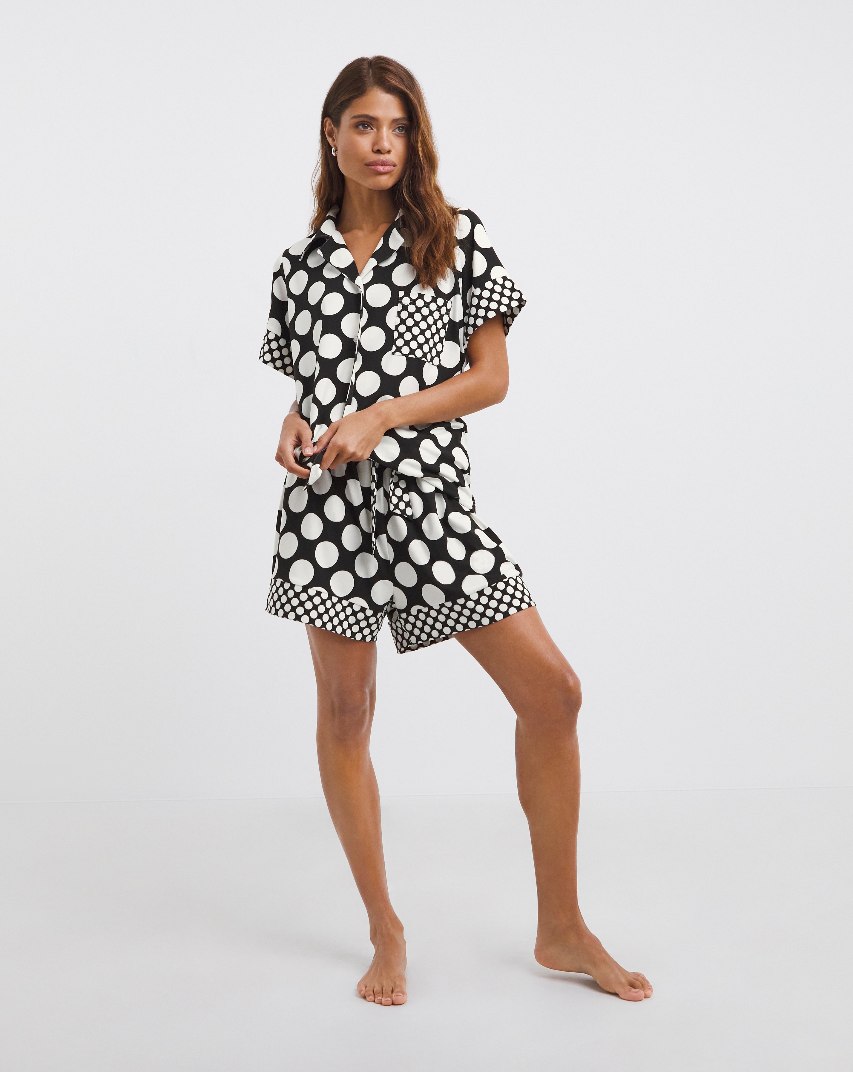 ambrose wilson nightwear