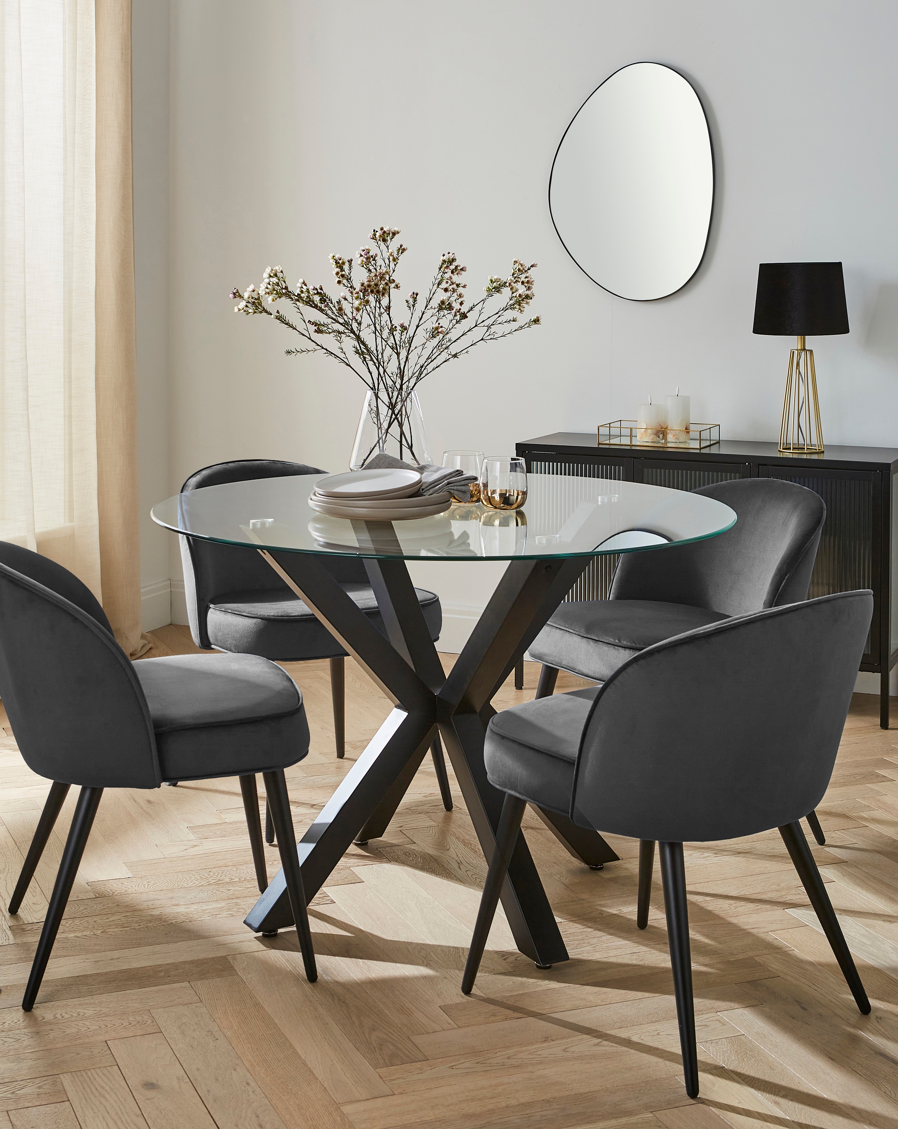 Bodie Table with 4 Emilie Velvet Chairs
