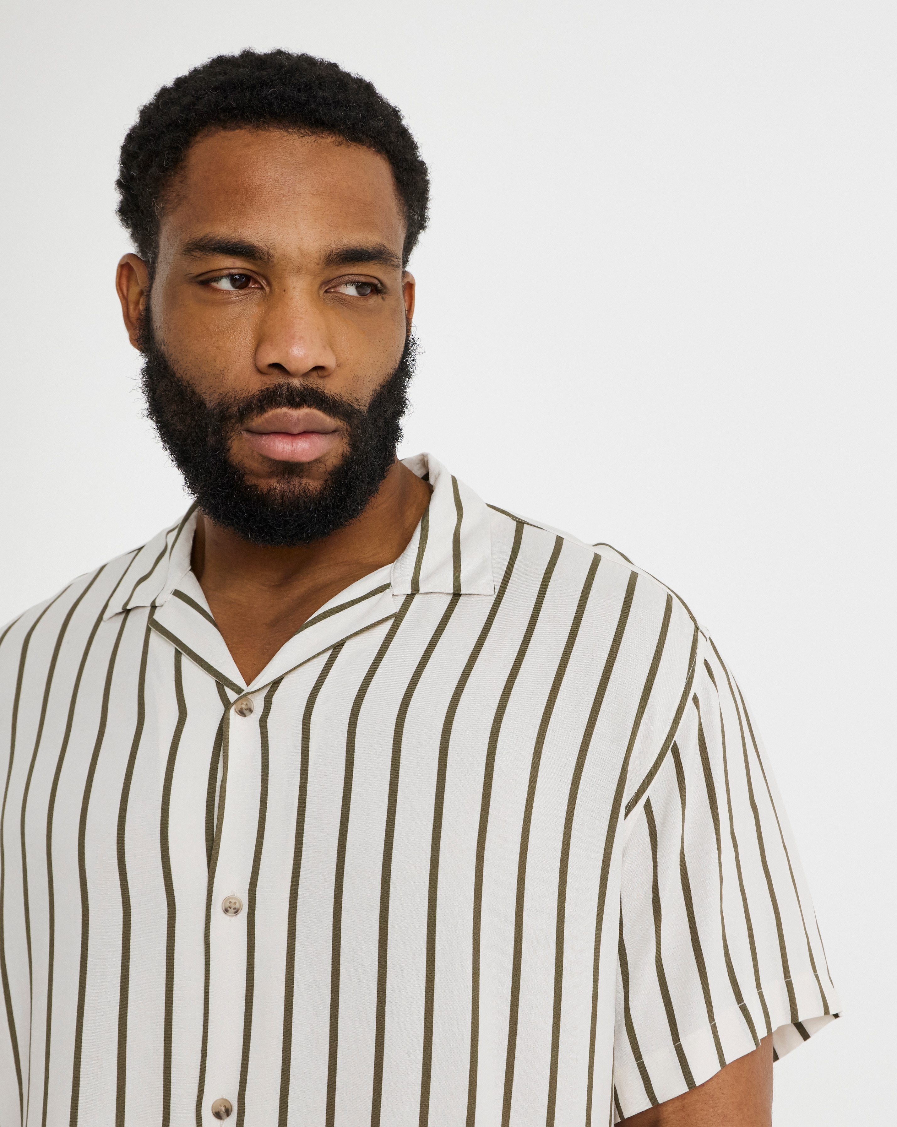 New In - Jack & Jones Jeff Stripe Resort Shirt