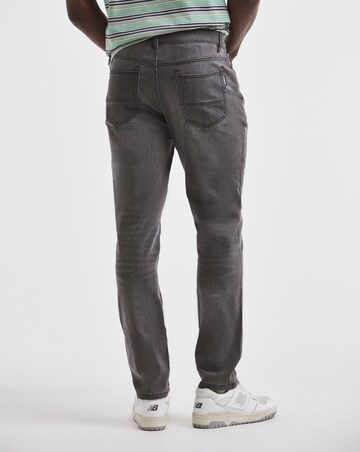 Union Wardrobe Classic Slim Jeans