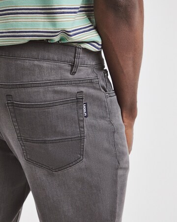Union Wardrobe Classic Slim Jeans
