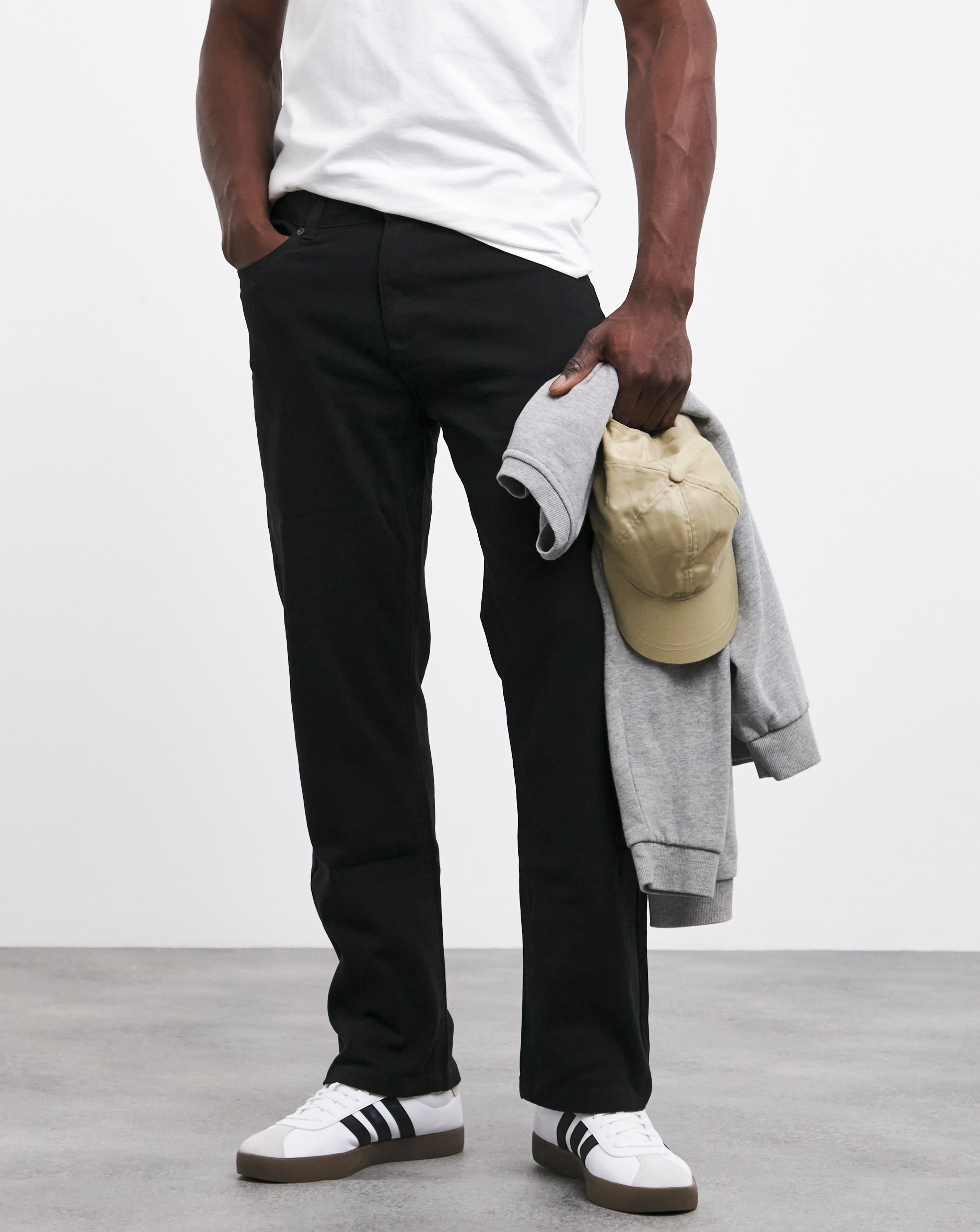 Loose Fit Stretch Gabardine Jean Black