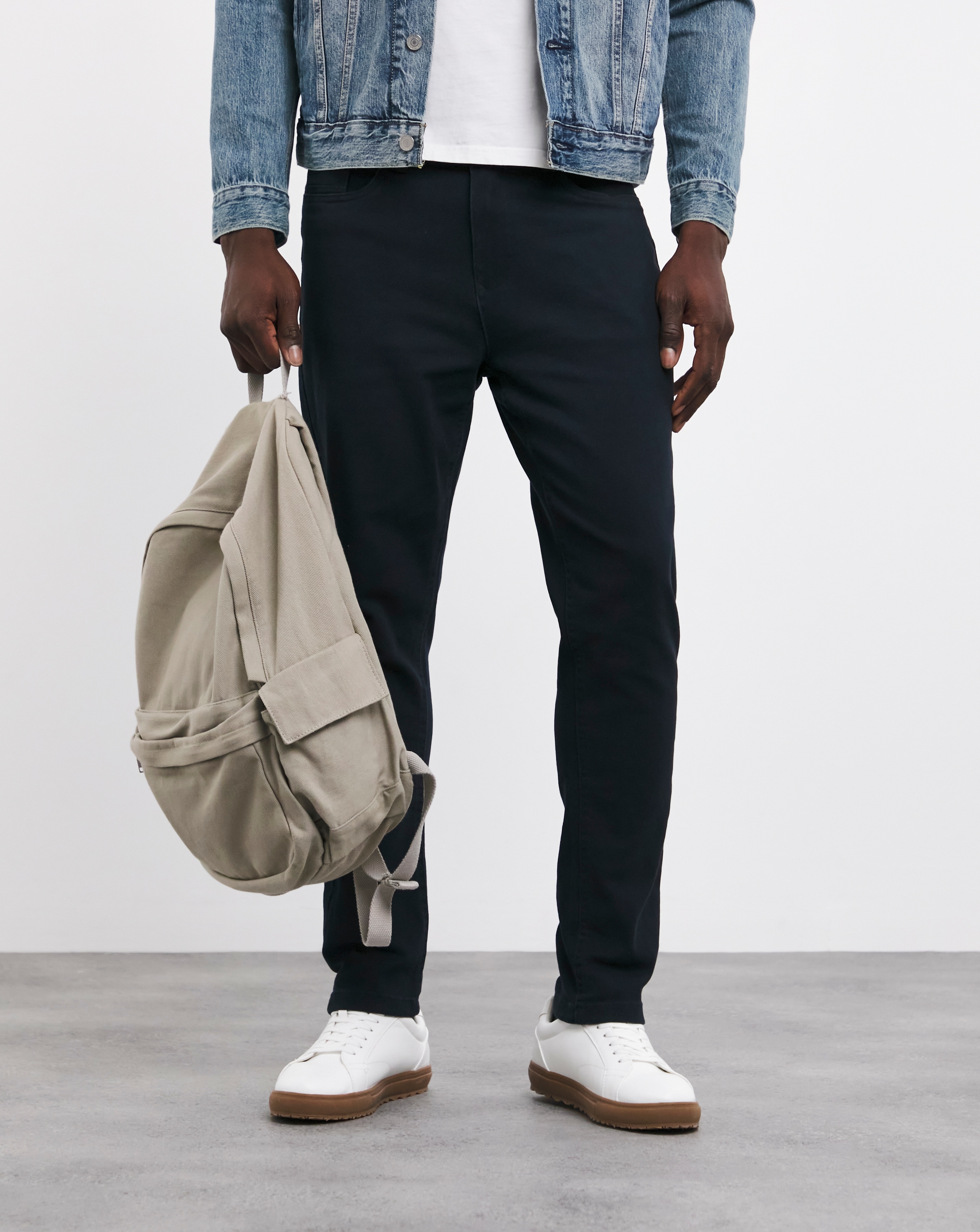 Slim Fit Stretch Gabardine Jean Navy