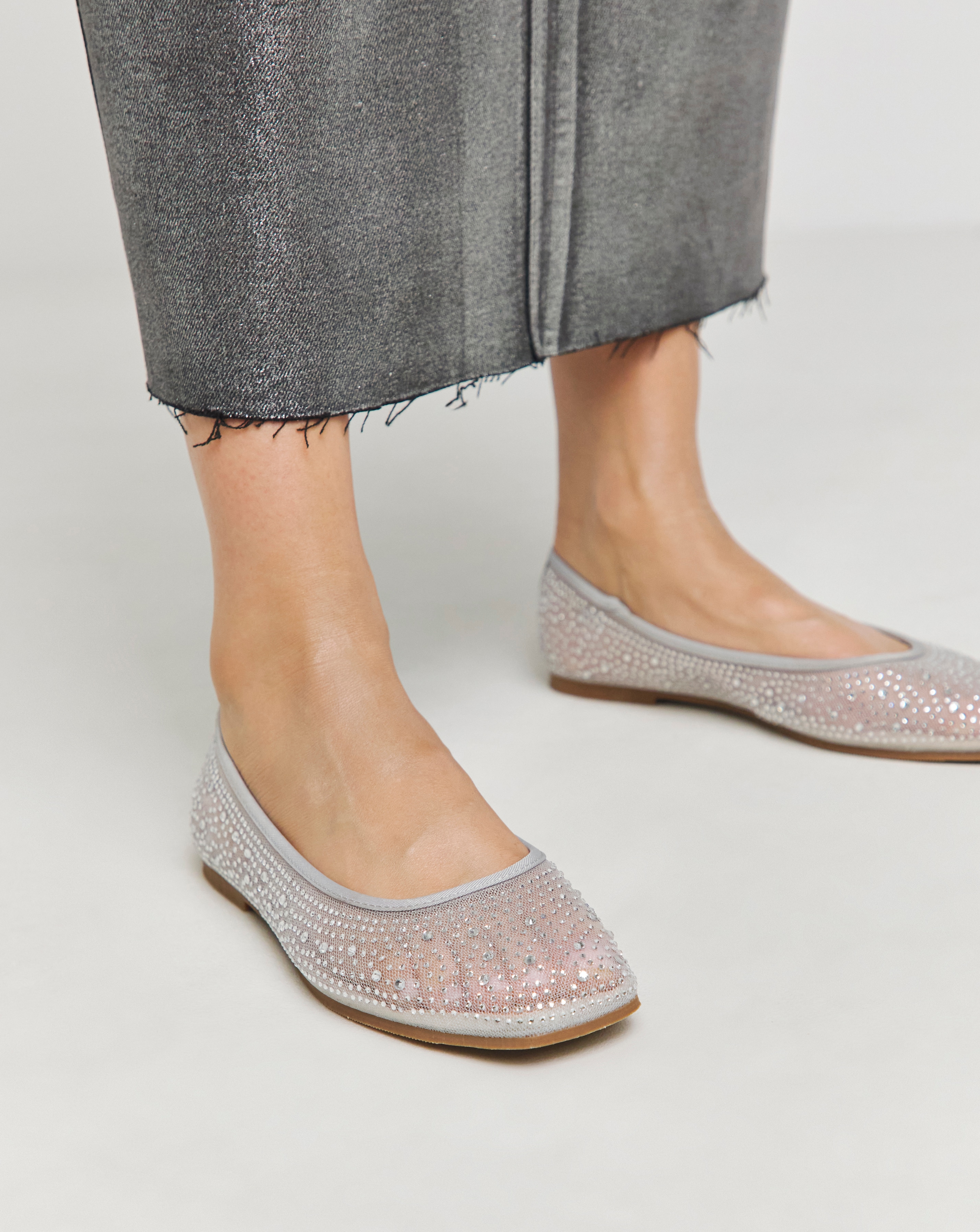 Mesh Embellished Ballet Flats Ex Wide