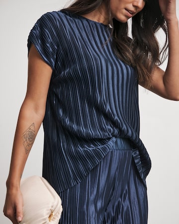 Joanna Hope Metallic Plisse Top
